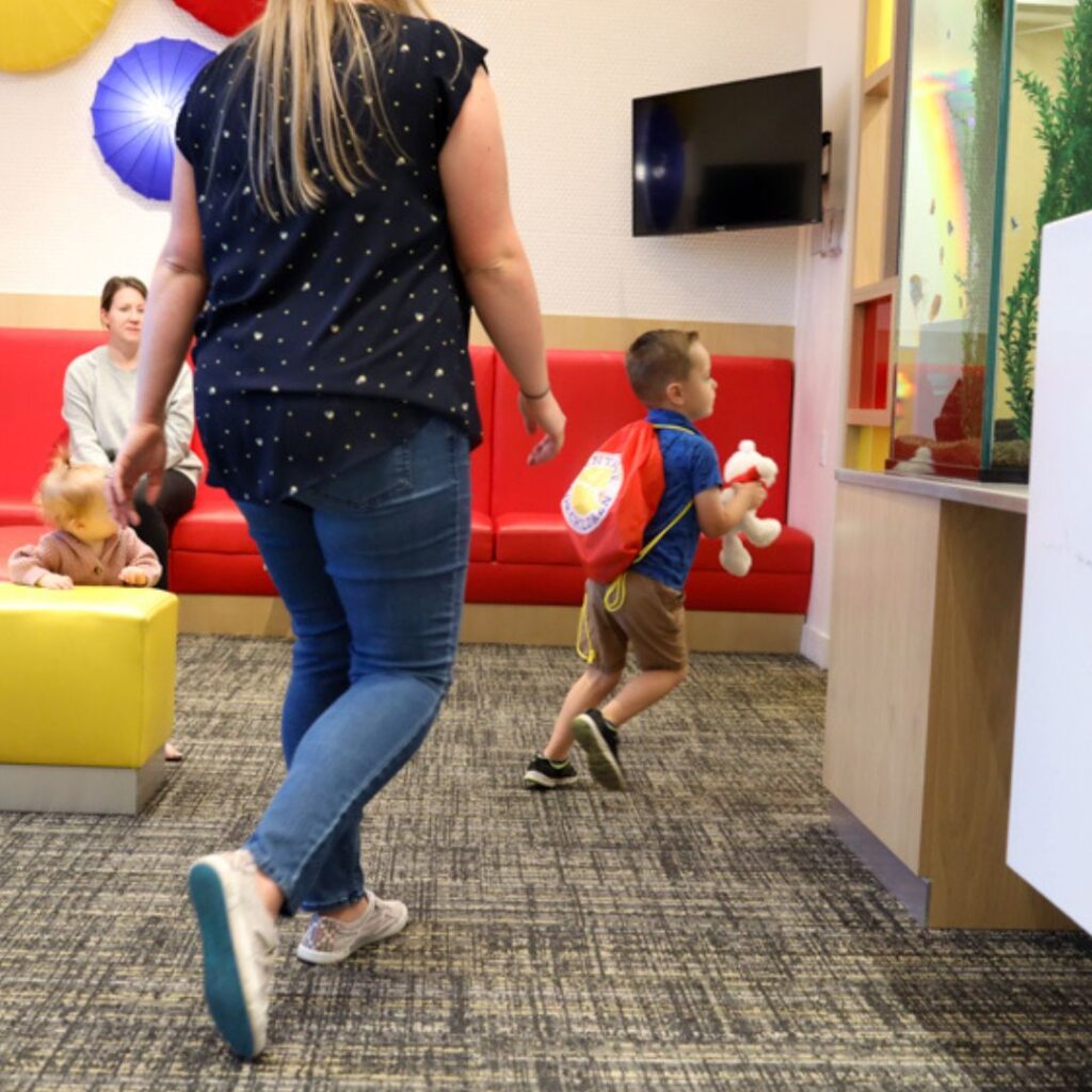 calgary-kids-dental-clinic-bright-welcome.