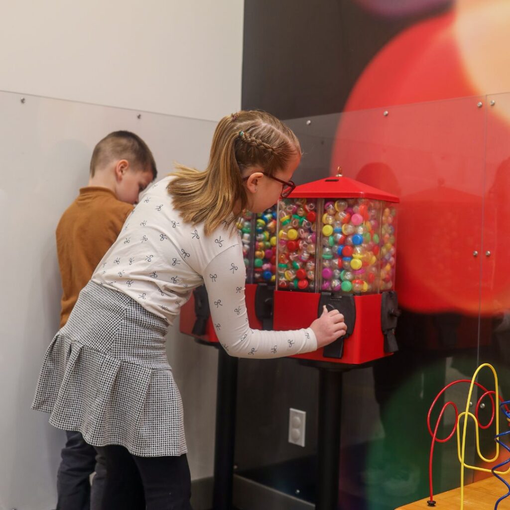 dental-care-for-children-kid-friendly-office