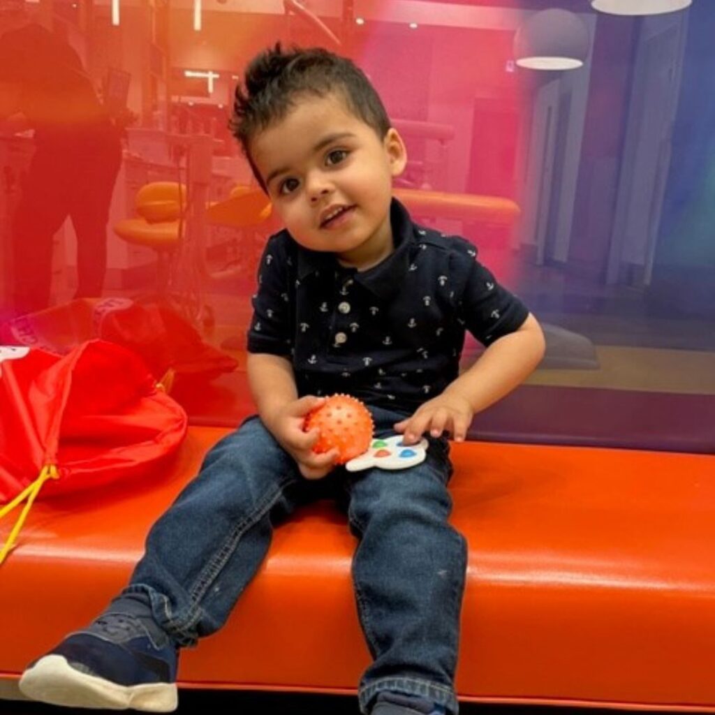 pediatric-dentist-calgary-happy-patient